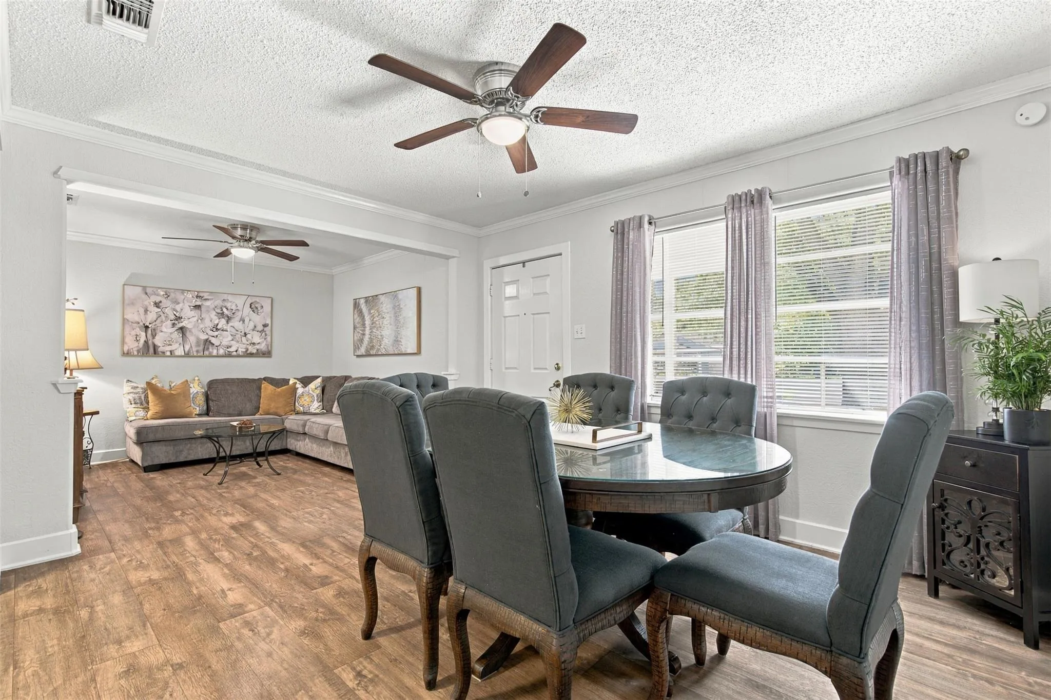Photo 5 of 3402 CHARLES ST #A AND B