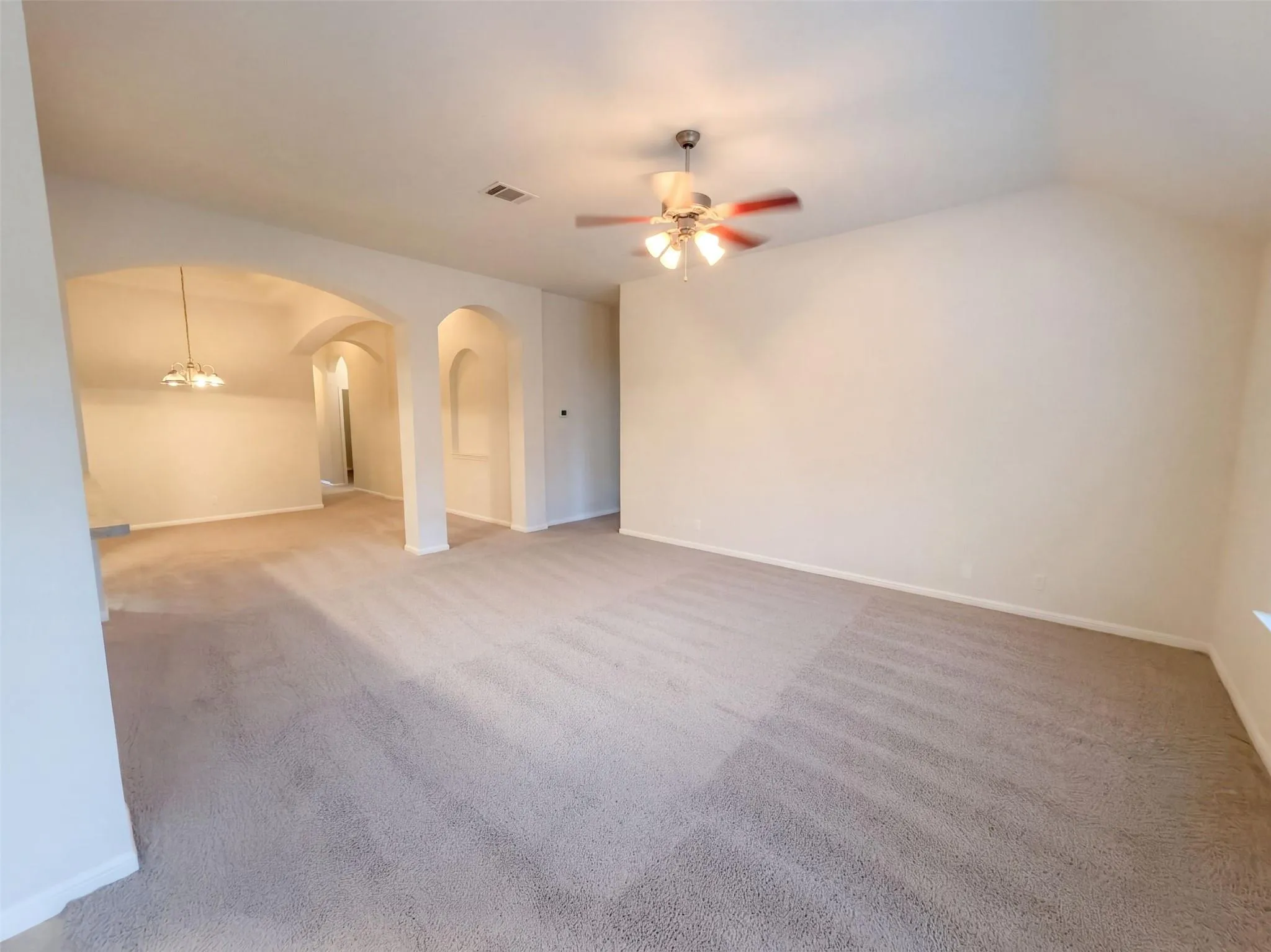 Photo 3 of 19217 MANGAN WAY