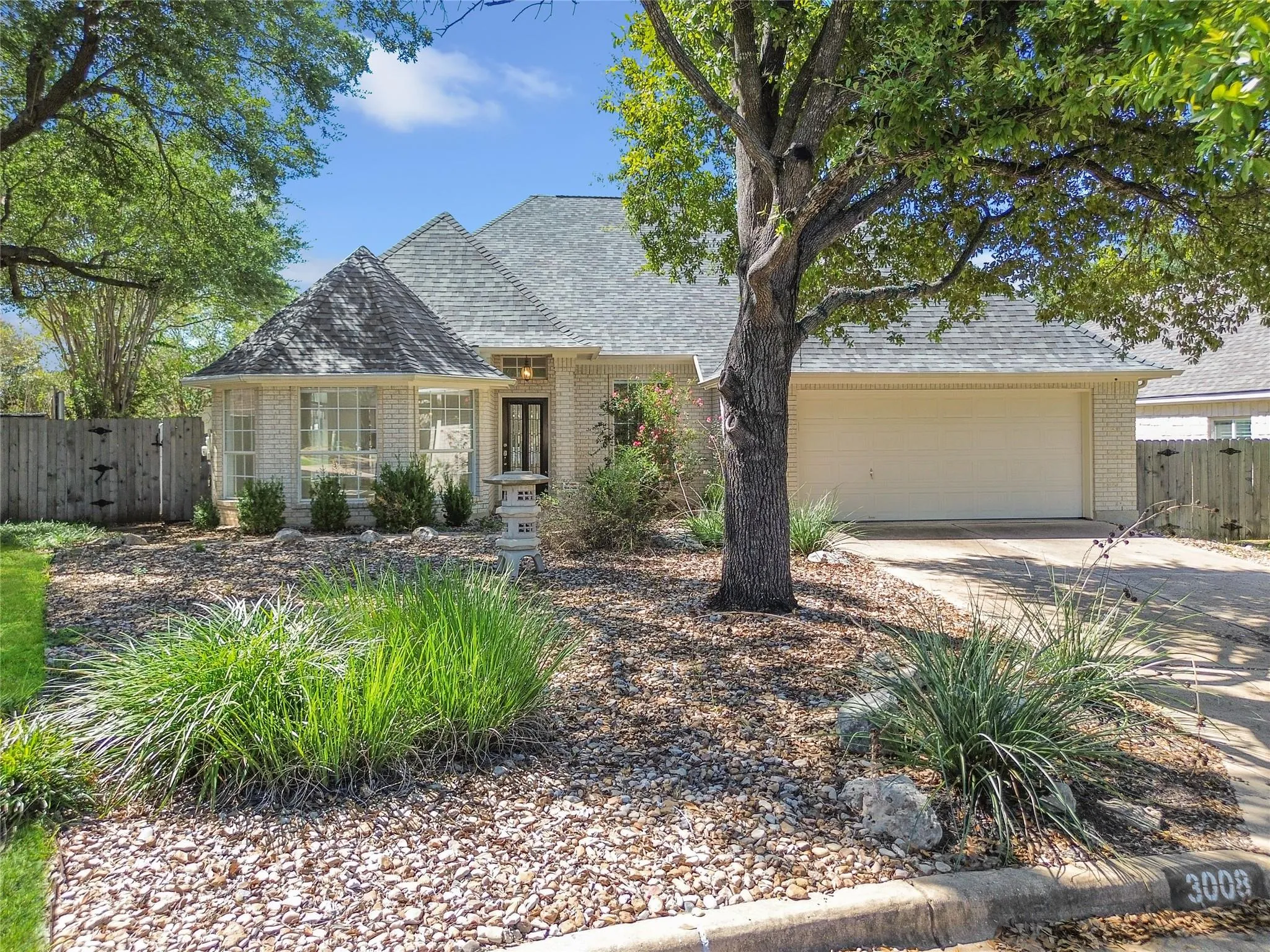 Photo 2 of 3008 BURKS LN