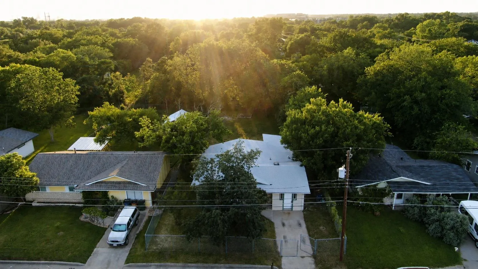 Photo of 1060 GARDNER, Austin, TX, 78721