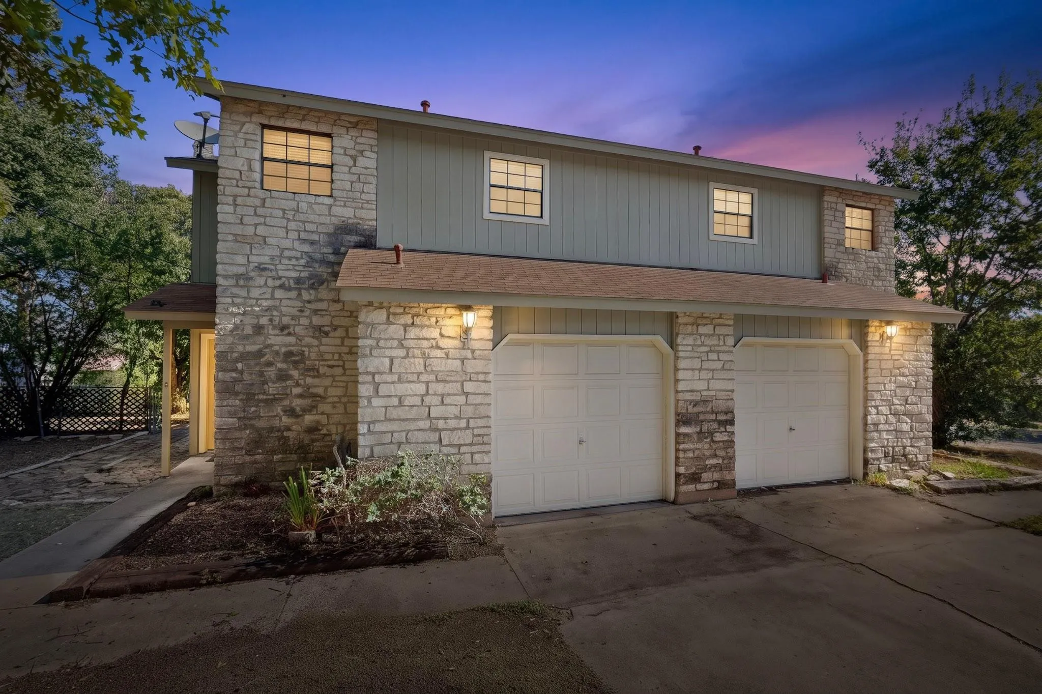 Photo 4 of 3312 THOMAS KINCHEON ST