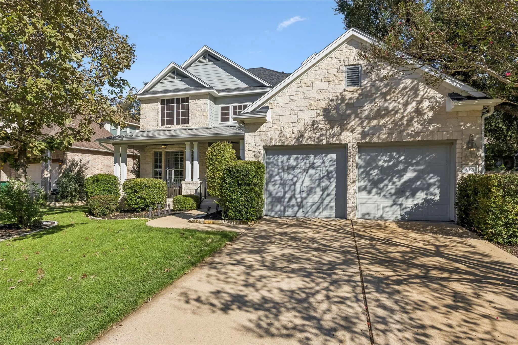 Photo 2 of 10701 NATICK LN
