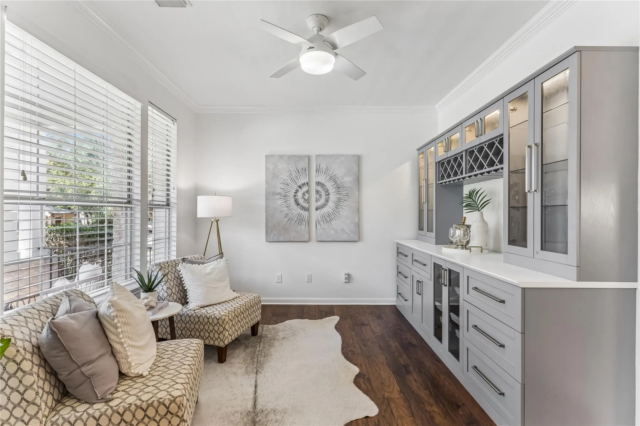Photo 5 of 10701 NATICK LN