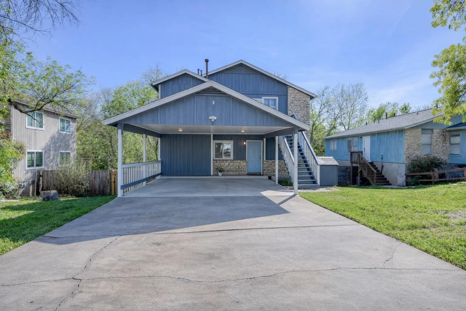 Photo of 5407 SPRING MEADOW RD, Austin, TX, 78744