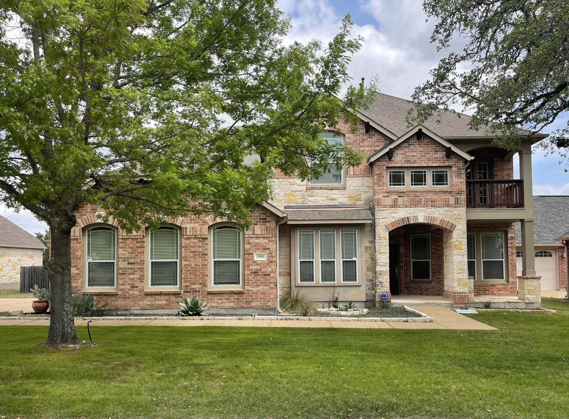 Photo of 1581 GRASSY FIELD RD, Austin, TX, 78737
