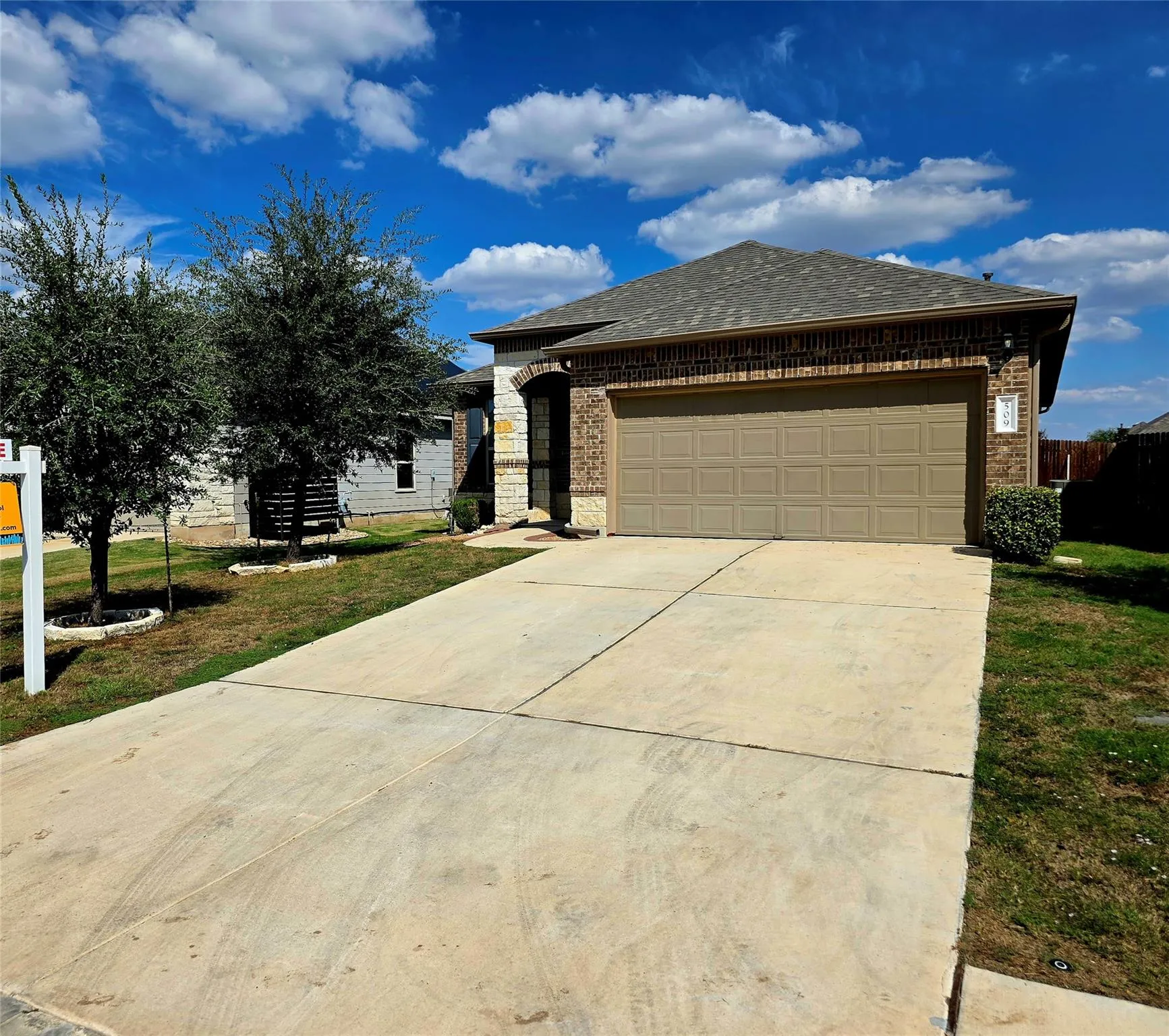 Photo of 509 COFFEE BERRY DR, Georgetown, TX, 78626