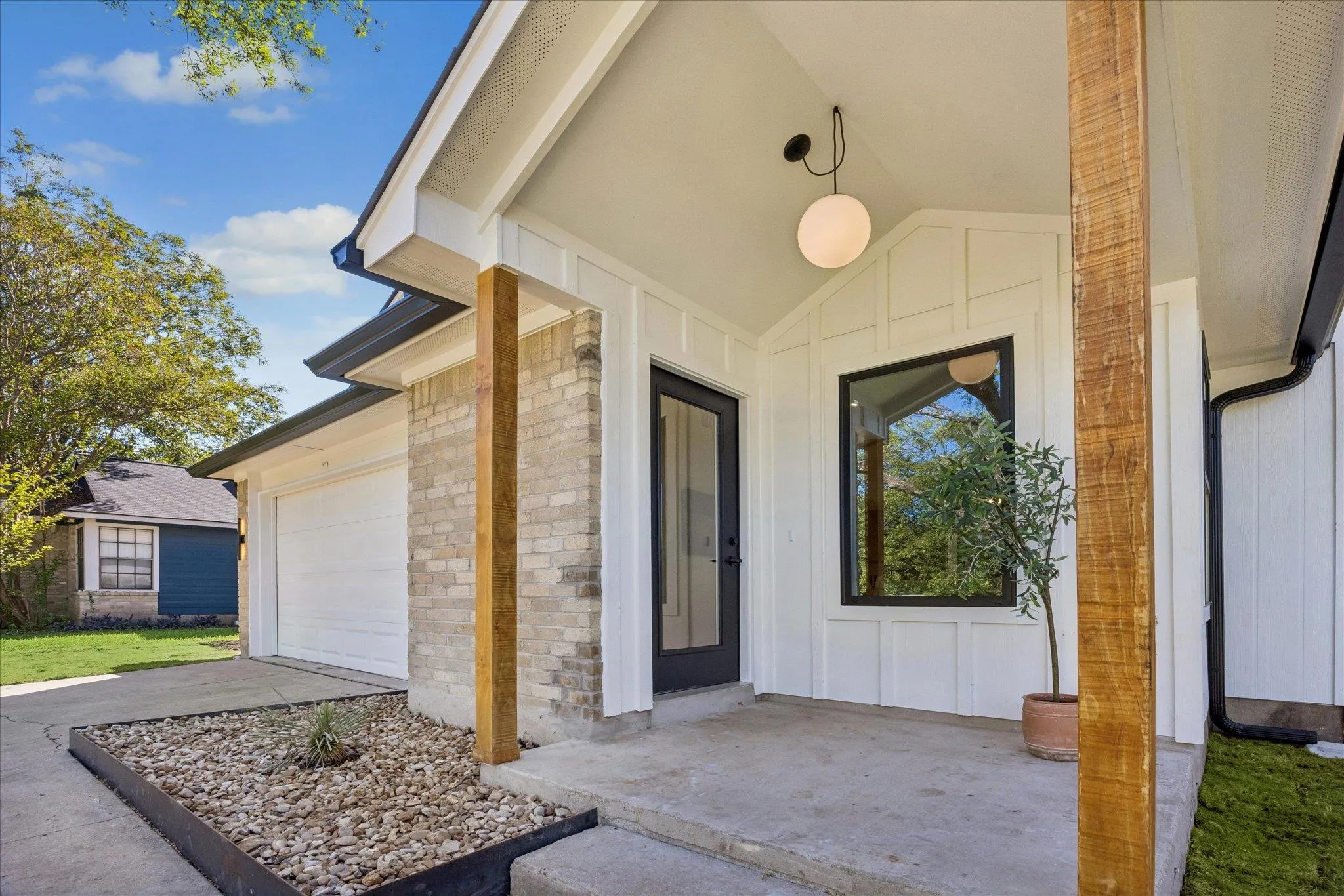 Photo of 8406 COCKNEY DR, Austin, TX, 78748