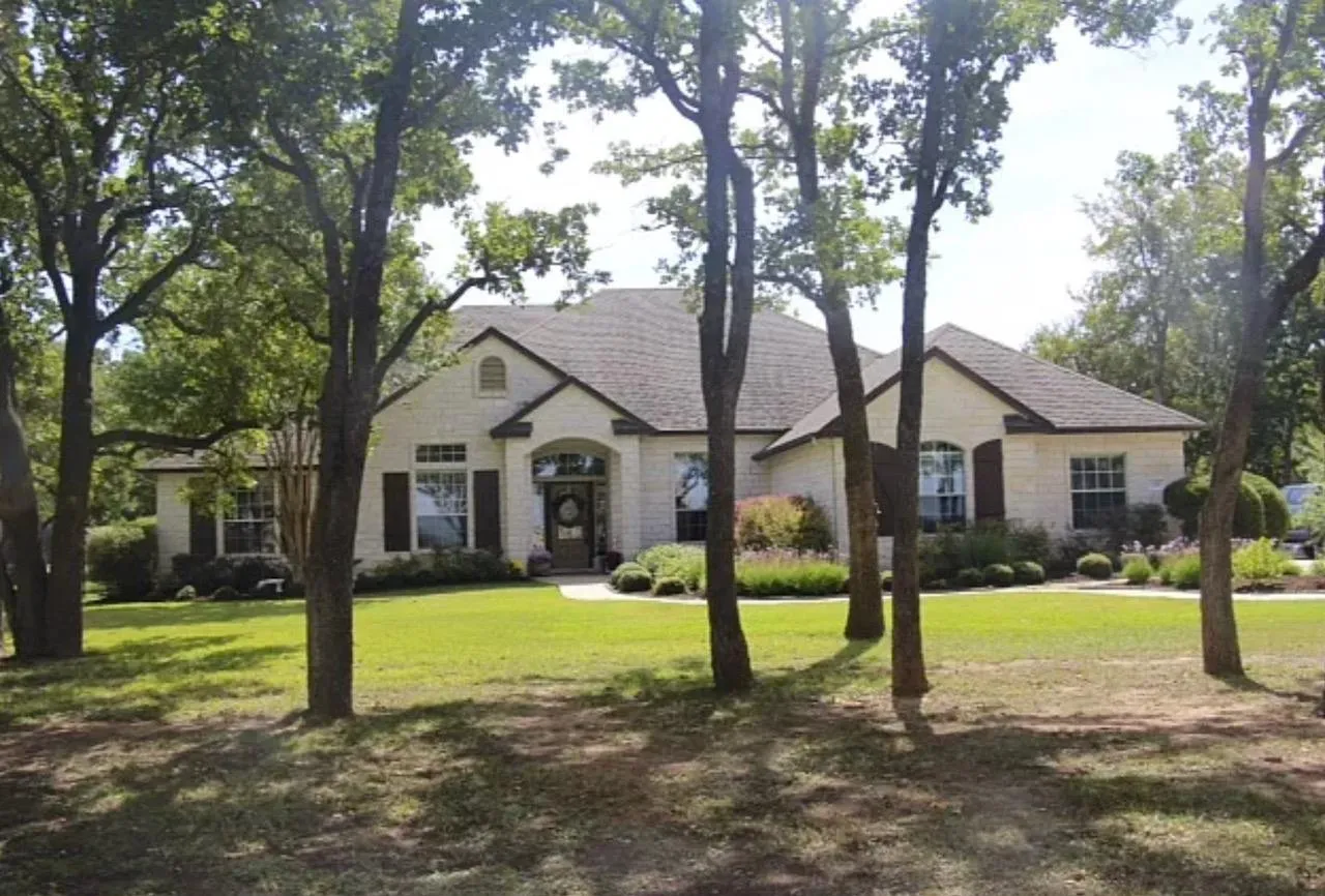 Photo of 200 PARK PLACE DR, Georgetown, TX, 78628