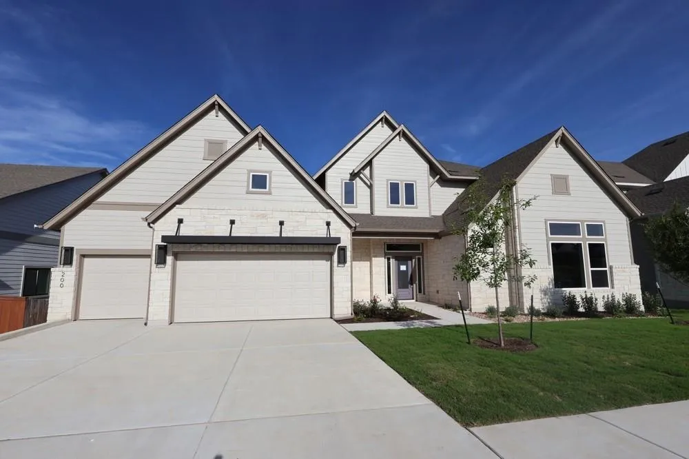 Photo of 200 SILVER SAGE CT, Dripping Springs, TX, 78620