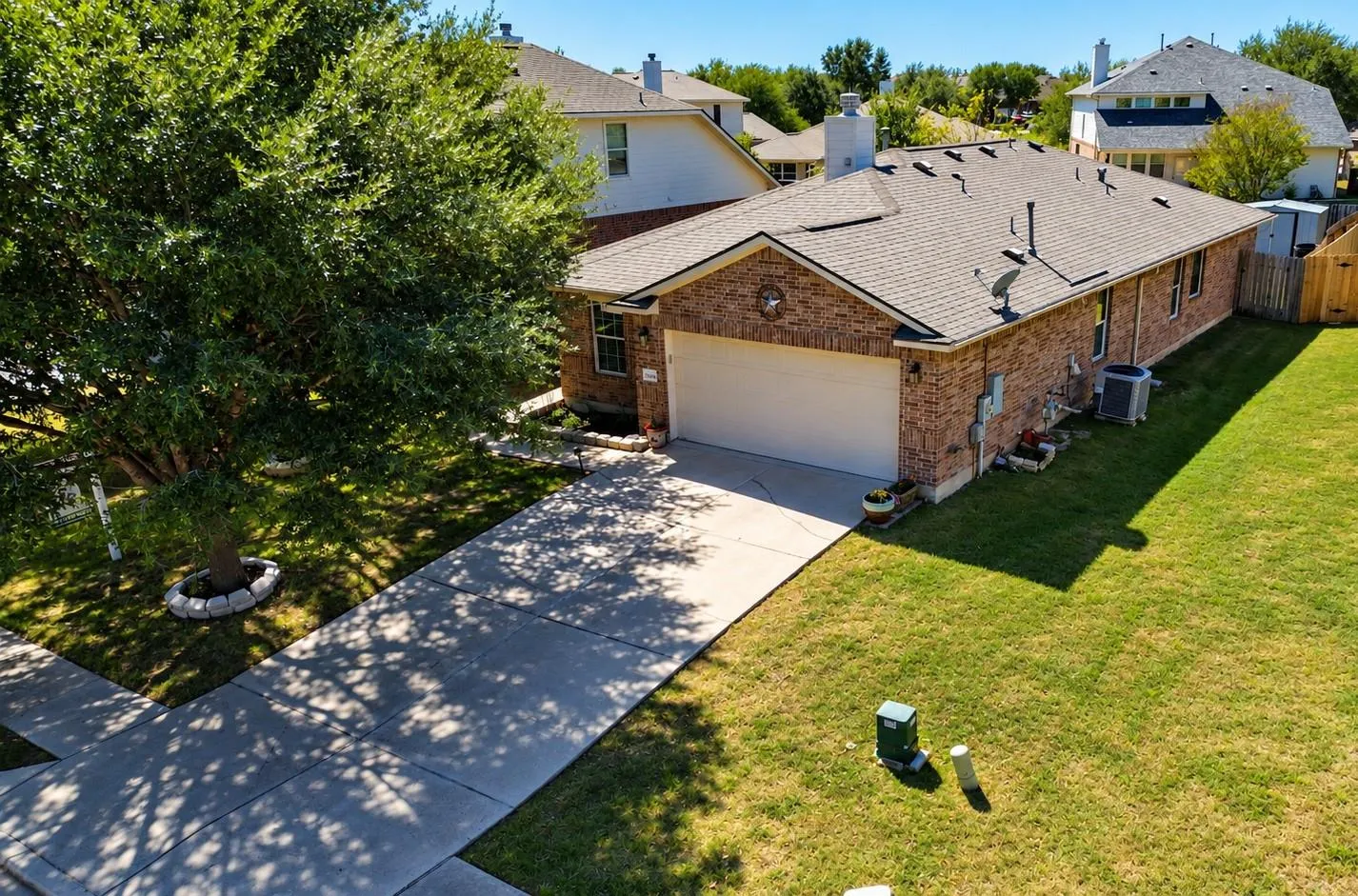 Photo 3 of 18536 BLUE POND DR