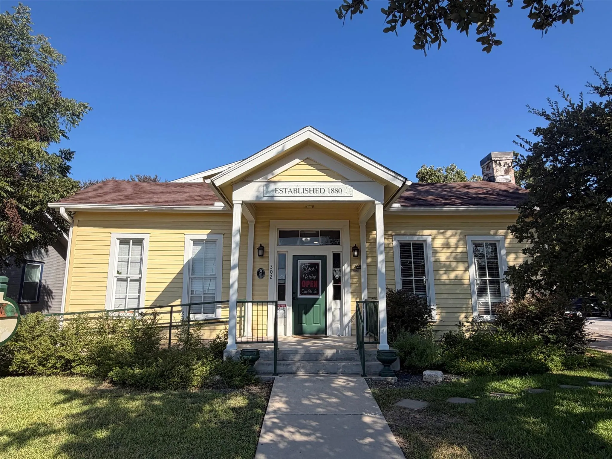 Photo of 302 W MAIN ST #103, Round Rock, TX, 78664