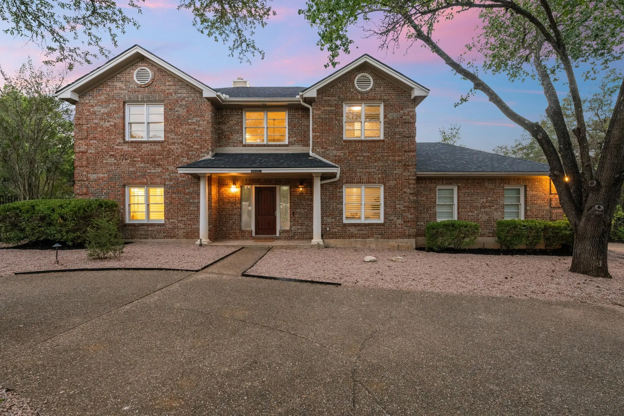 Photo of 9001 GLENLAKE DR, Austin, TX, 78730