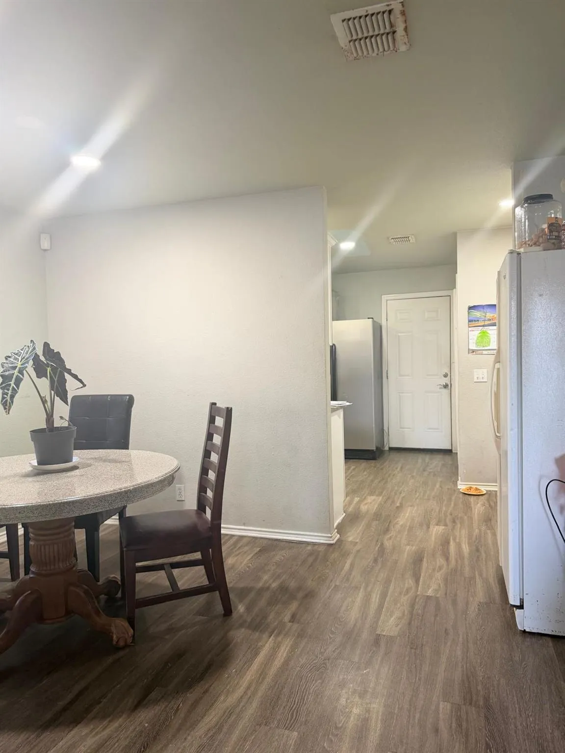 Photo 5 of 6009 WIDELEAF DR