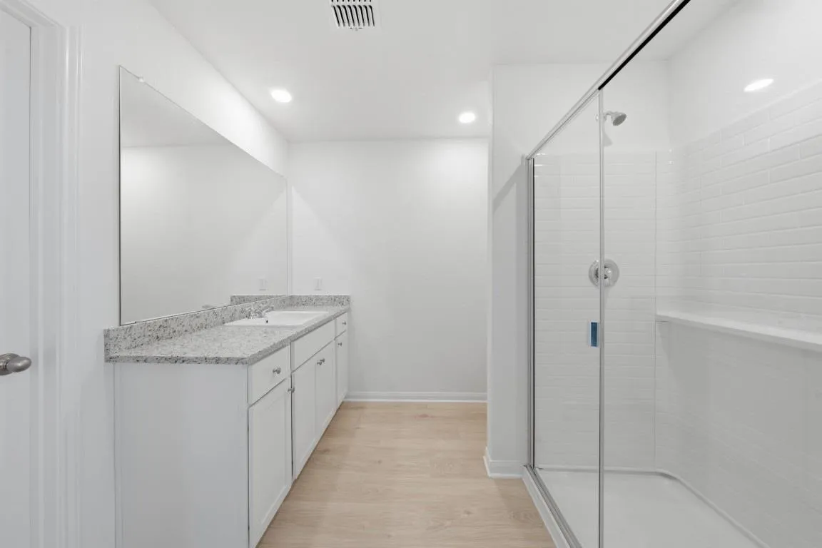 Photo 5 of 213 W LUNA BLUE LN