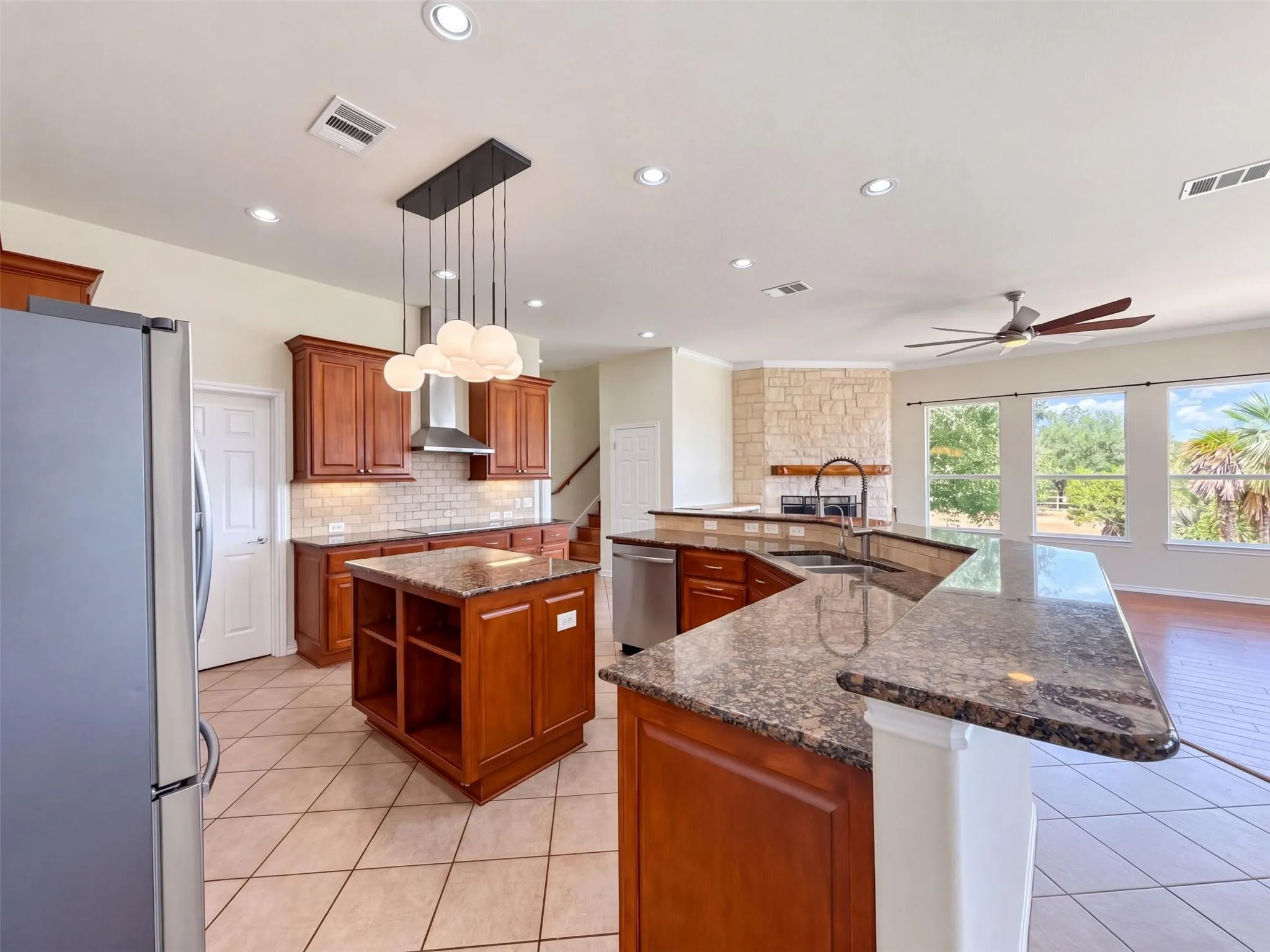 Photo 2 of 302 SADDLETREE LN