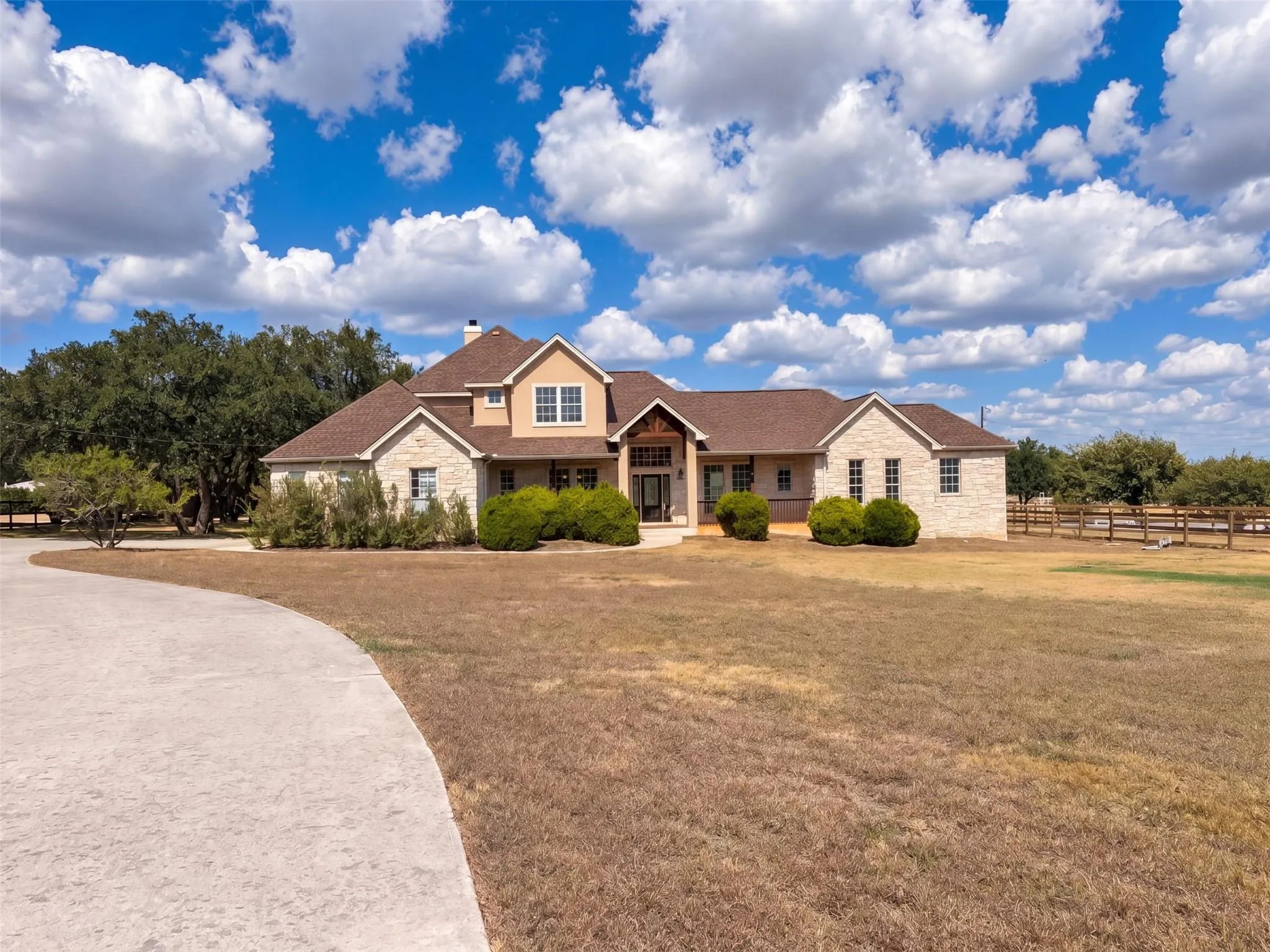 Photo of 302 SADDLETREE LN, Dripping Springs, TX, 78620