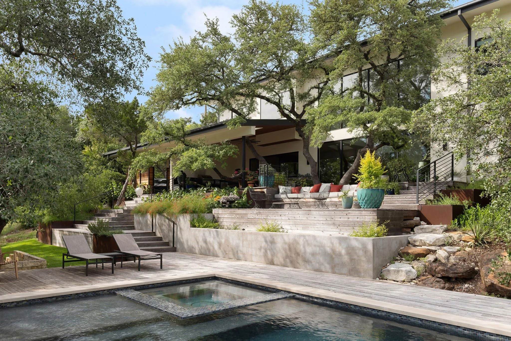 Photo of 1001 LIVE OAK RIDGE RD, West Lake Hills, TX, 78746