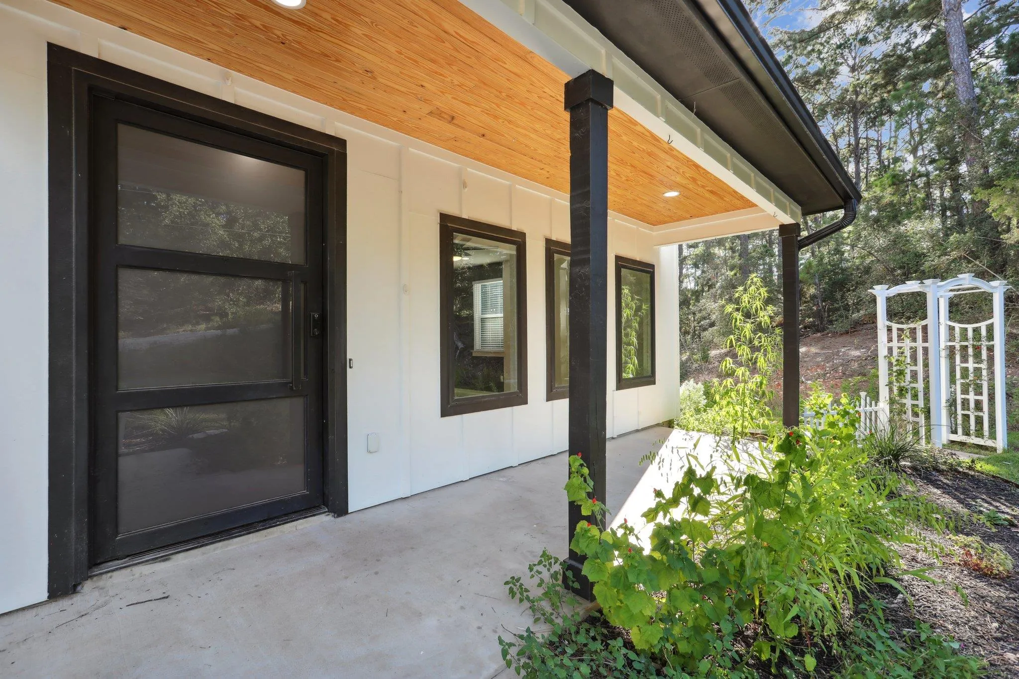 Photo 2 of 105 MOKOLII CT