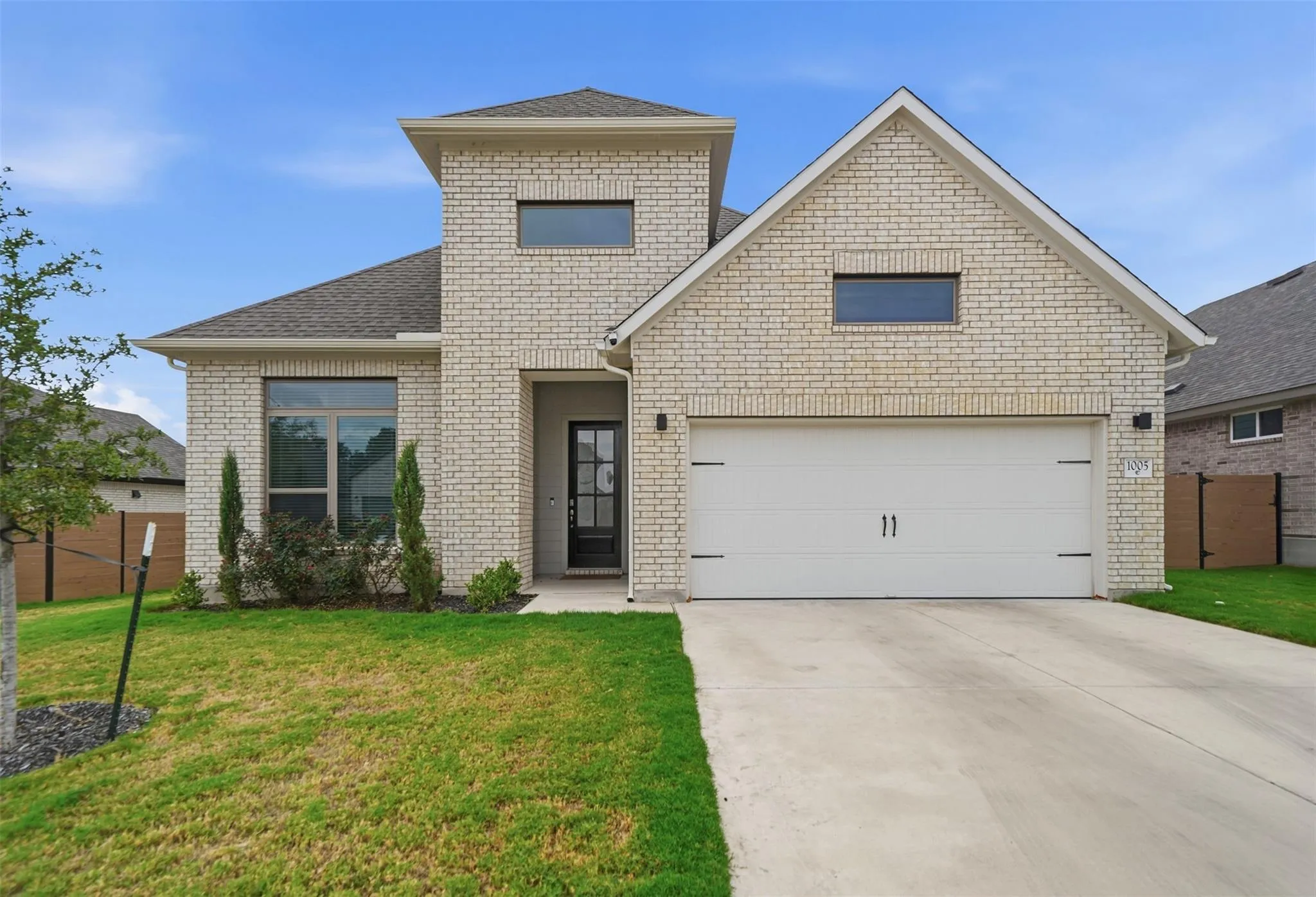 Photo of 1005 ROLLINGWOOD TRL, Georgetown, TX, 78633
