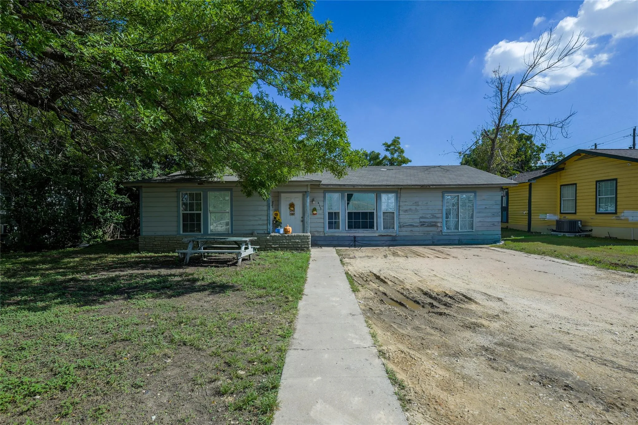 Photo of 413 PATRICIA DR, San Marcos, TX, 78666