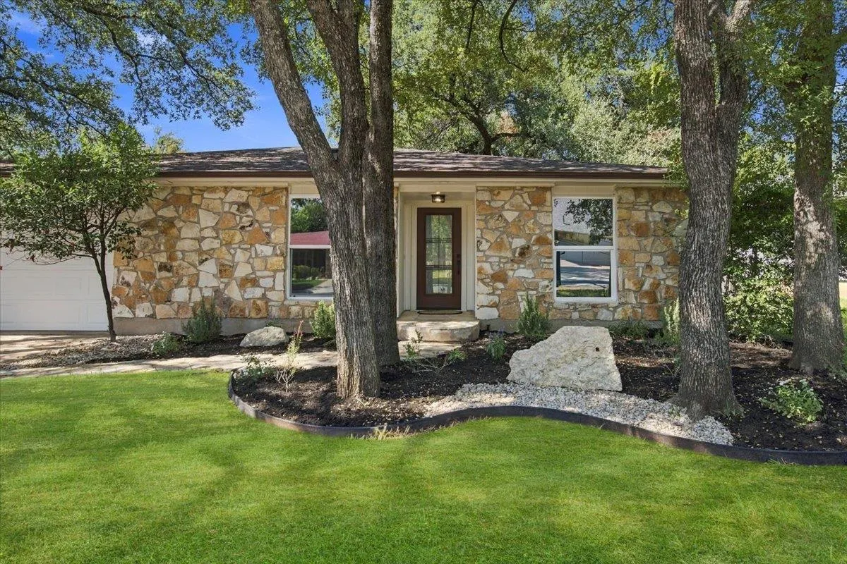 Photo of 12006 TRIANON LN, Austin, TX, 78727