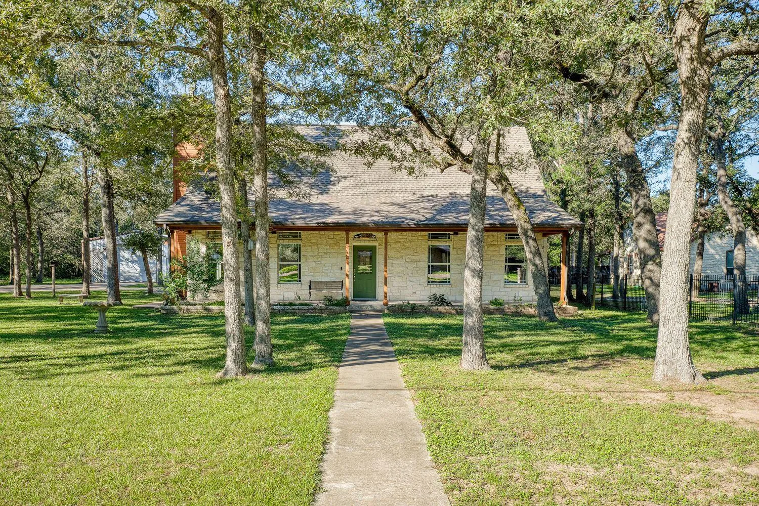 Photo of 226 CEDAR HILLS DR, Elgin, TX, 78621