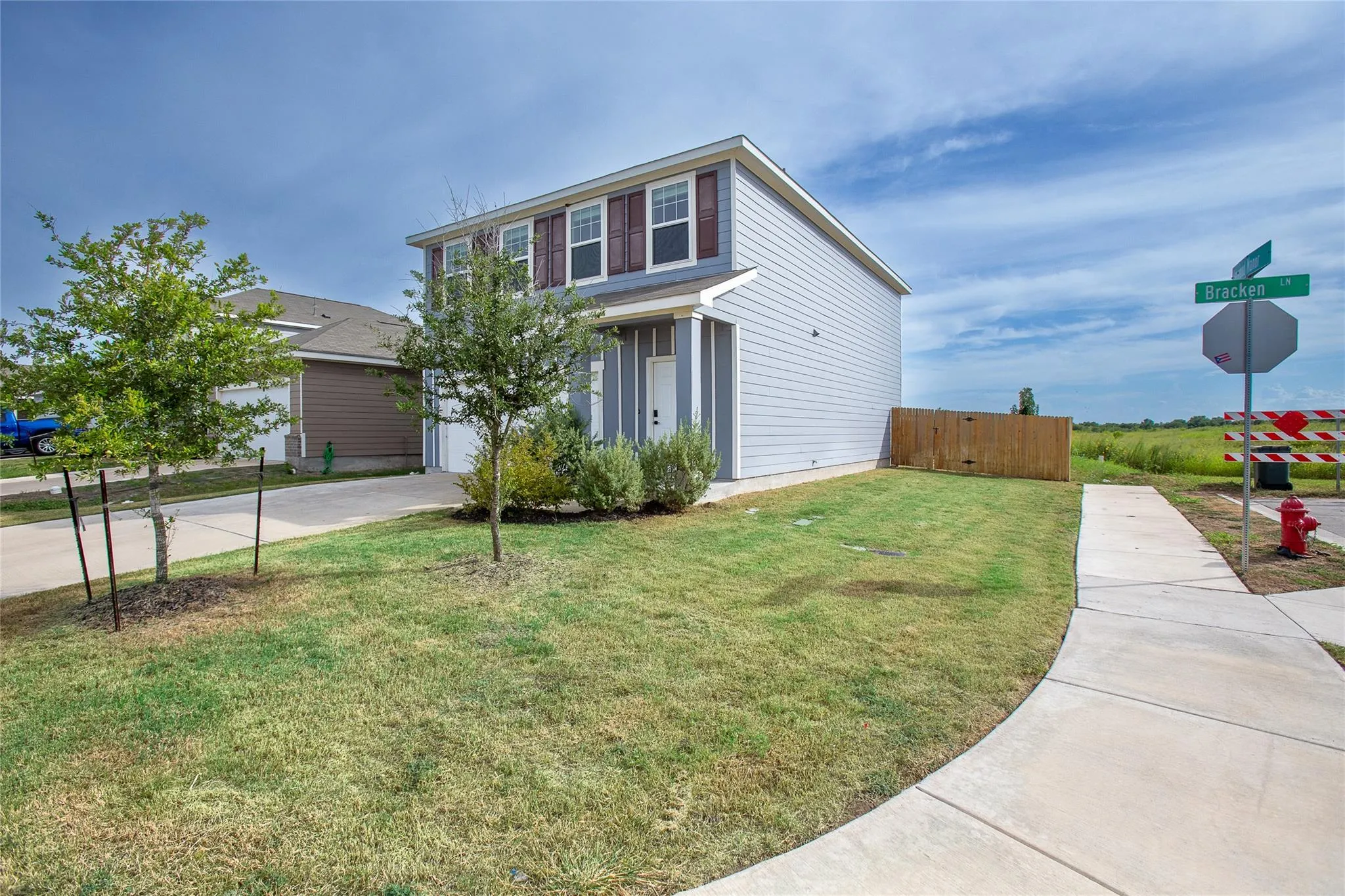 Photo 2 of 195 BRACKEN LN