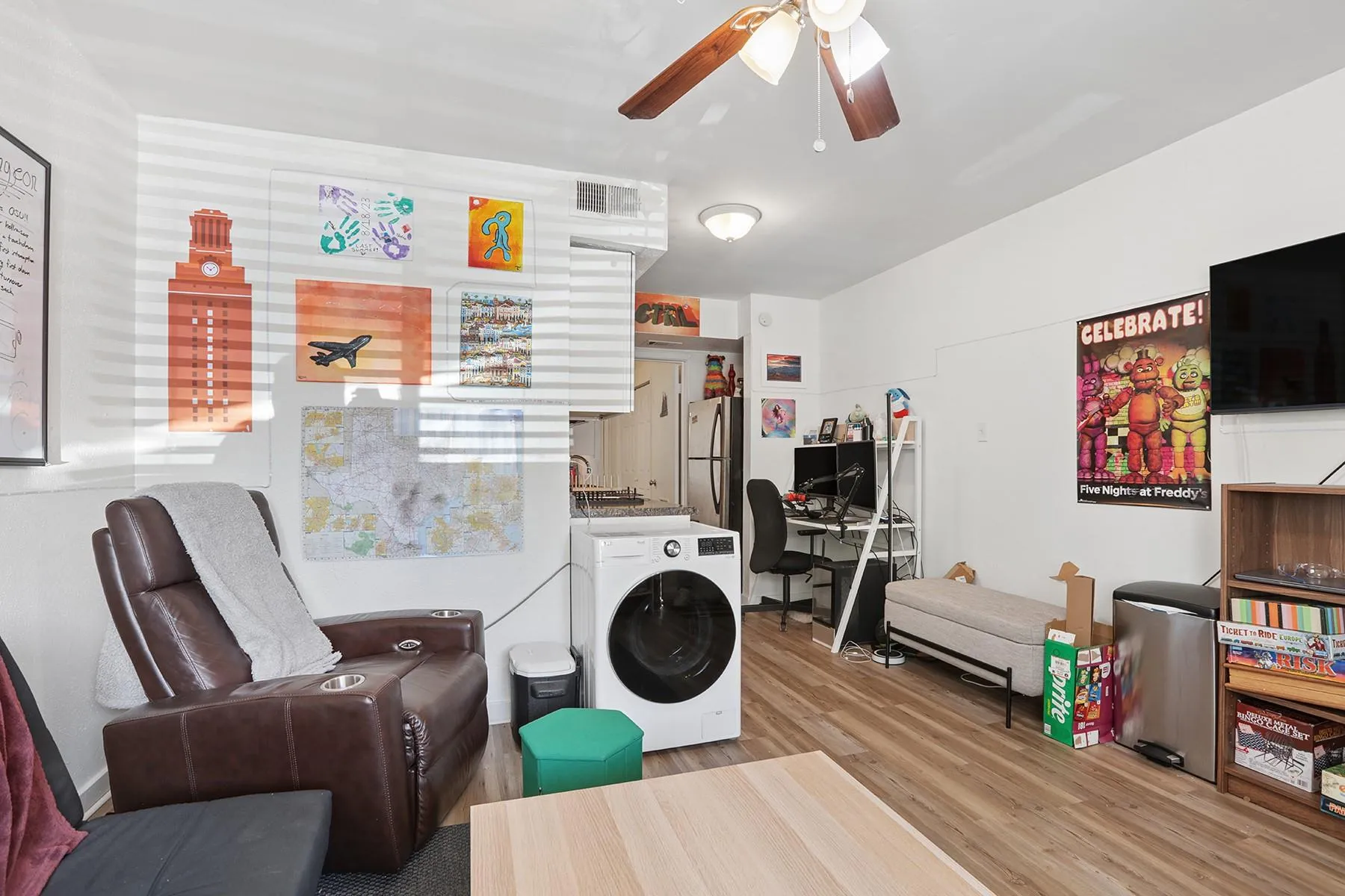 Photo 2 of 1010 W 23RD ST #5