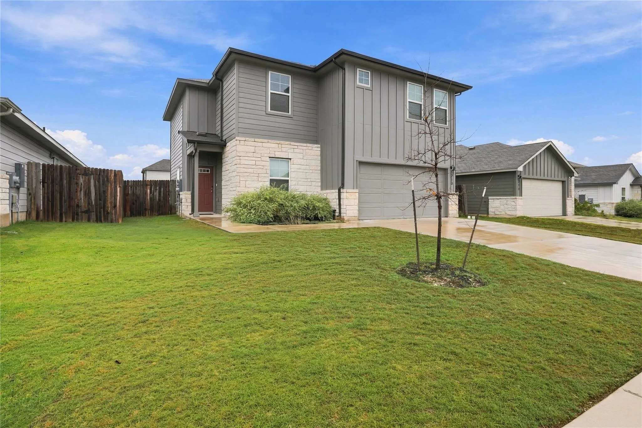 Photo of 213 LITTLE GREEN TRL, Jarrell, TX, 76537