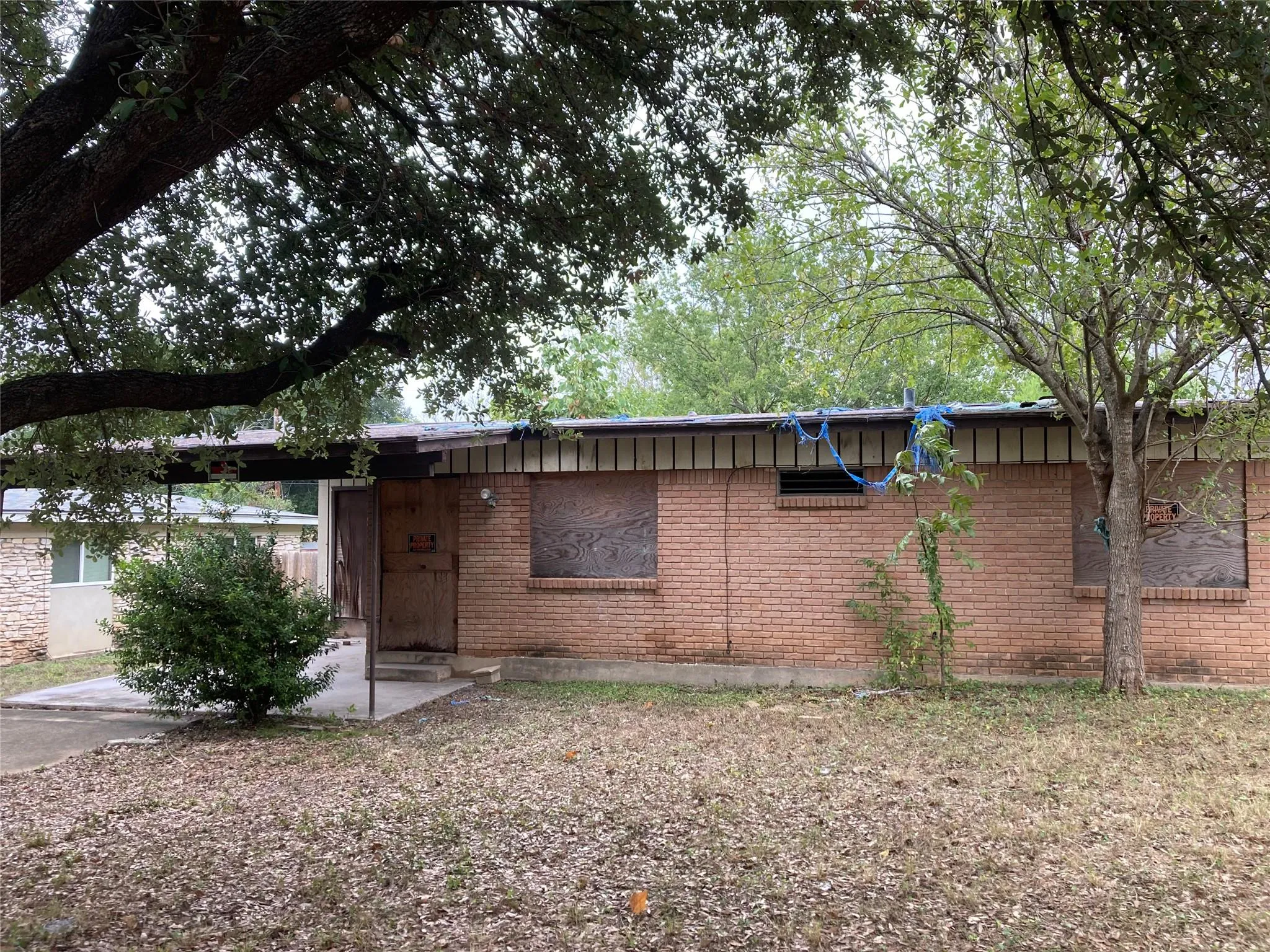 Photo 2 of 4809 EASTDALE DR