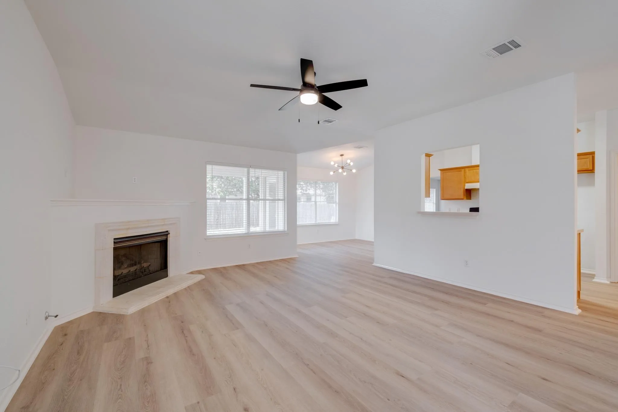 Photo 5 of 2666 BRADLEY LN