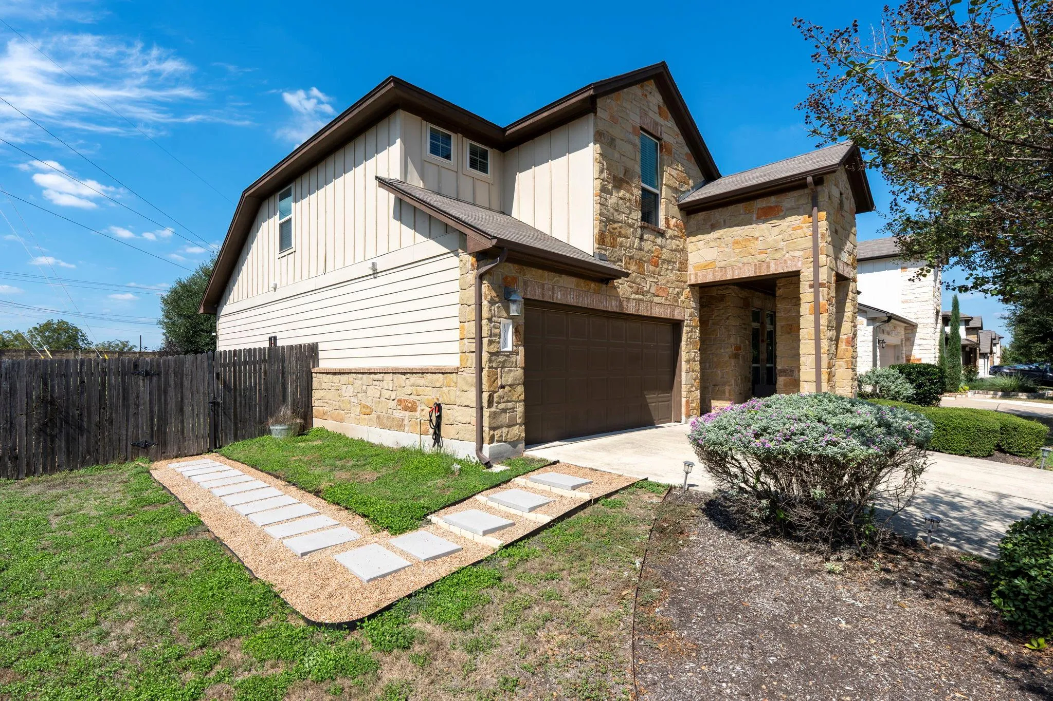 Photo 3 of 13100 ALANS WAY