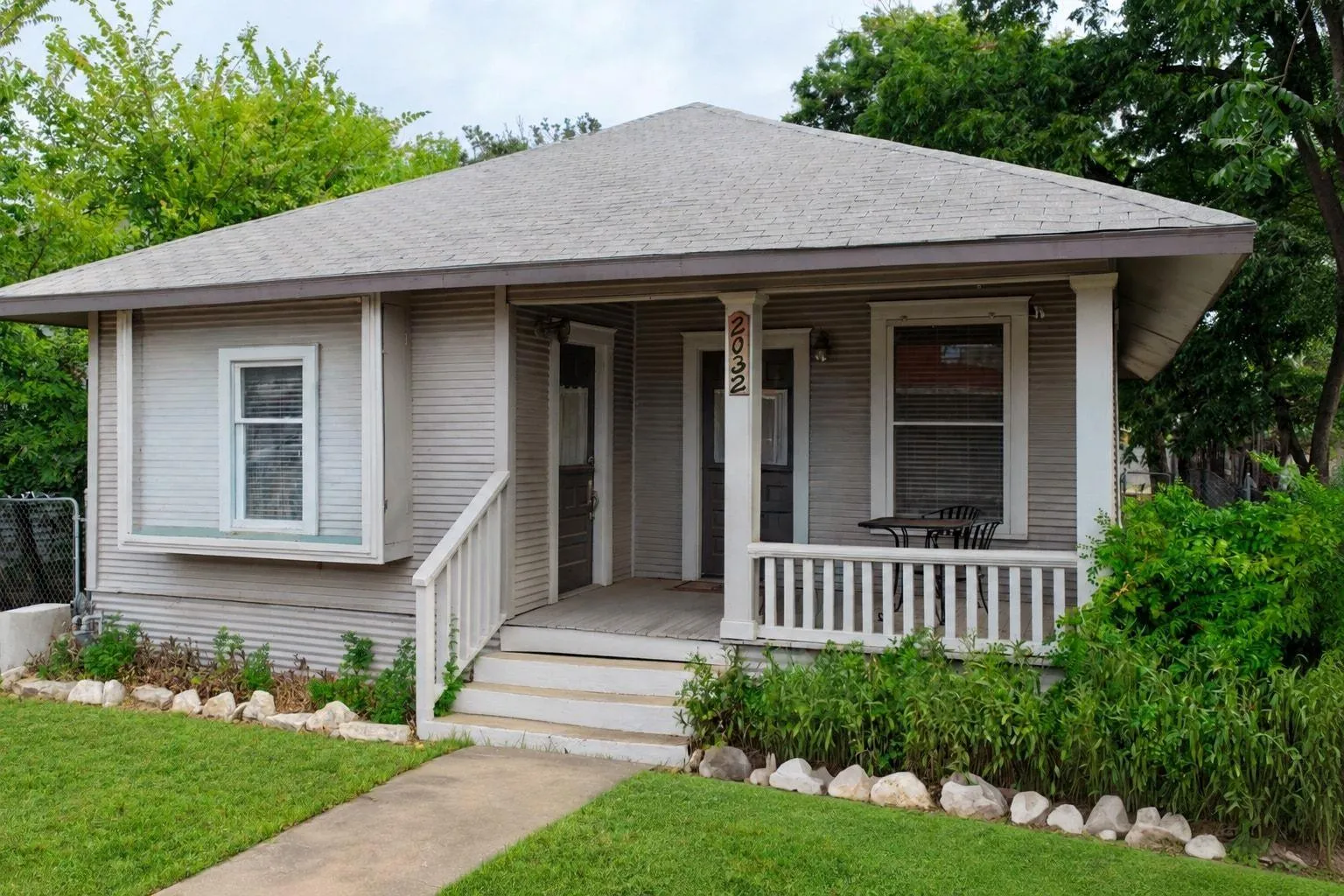 Photo of 2032 E CESAR CHAVEZ ST, Austin, TX, 78702