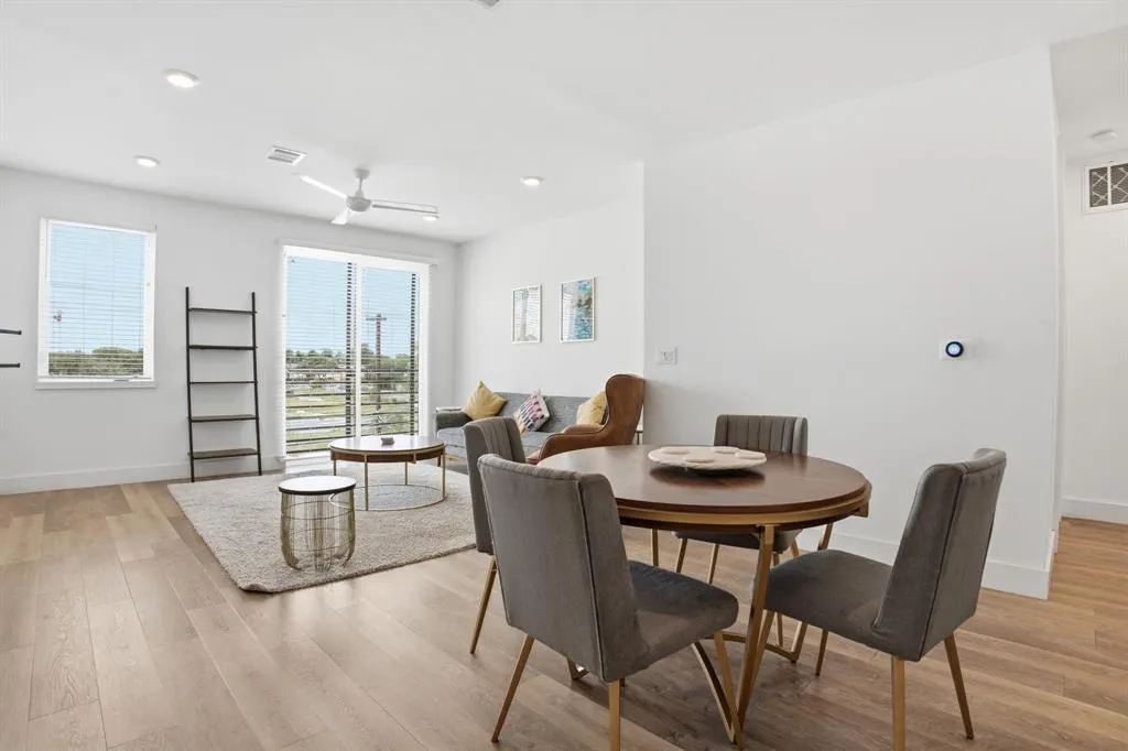 Photo of 2709 5TH ST E #1306, Austin, TX, 78702