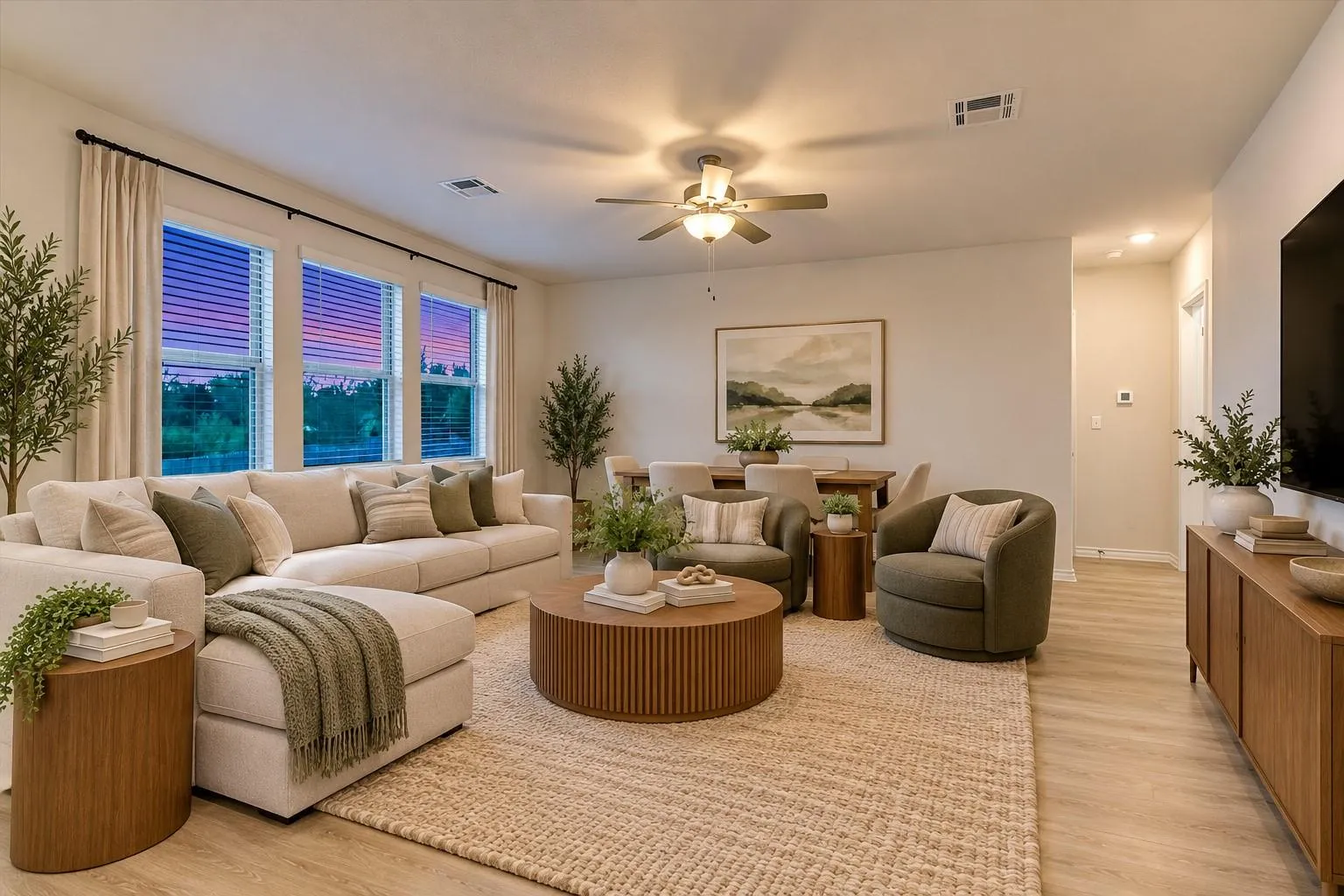 Photo 5 of 17613 CHINO LN S