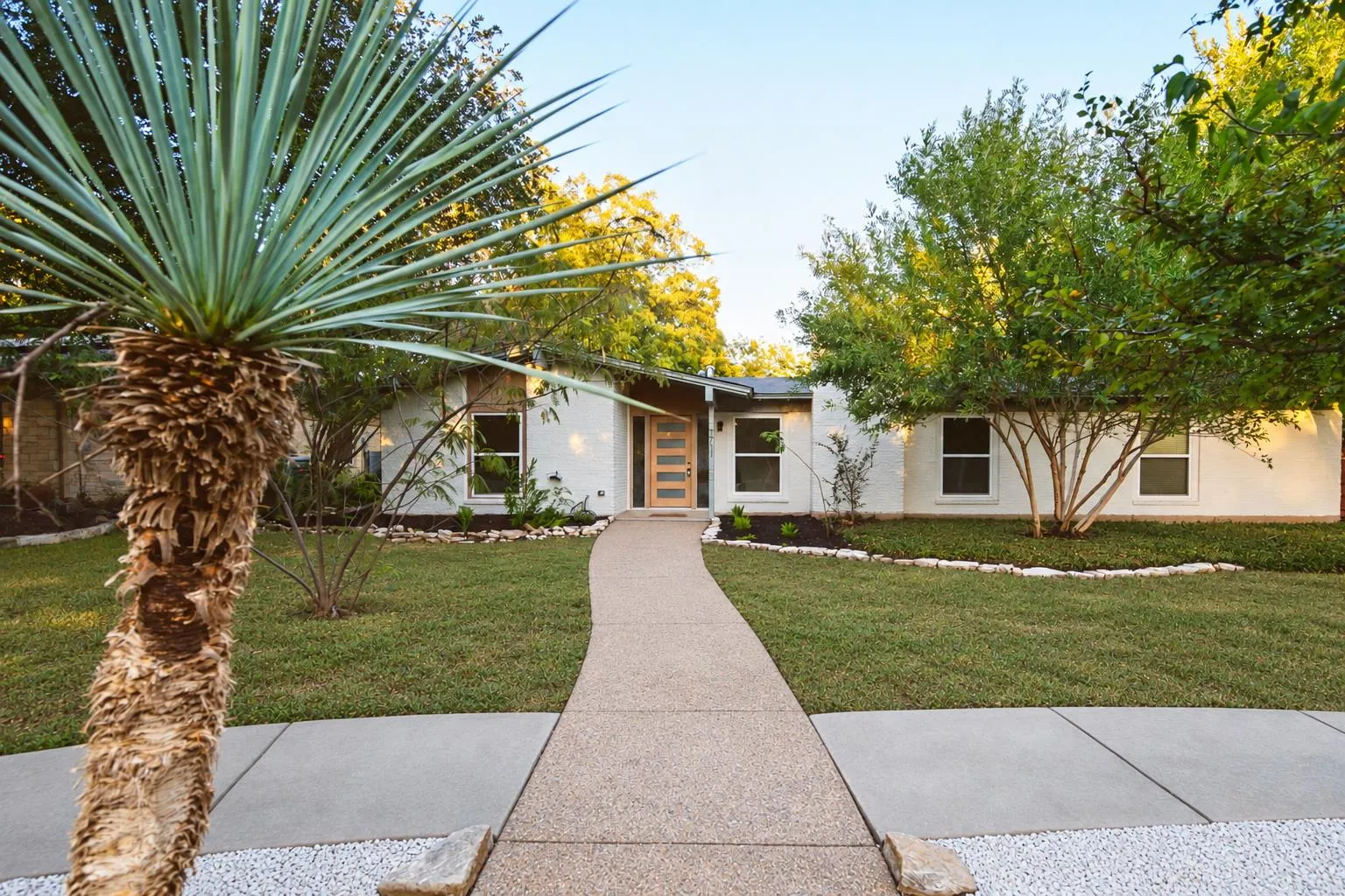 Photo of 7711 SHOAL CREEK BLVD, Austin, TX, 78757