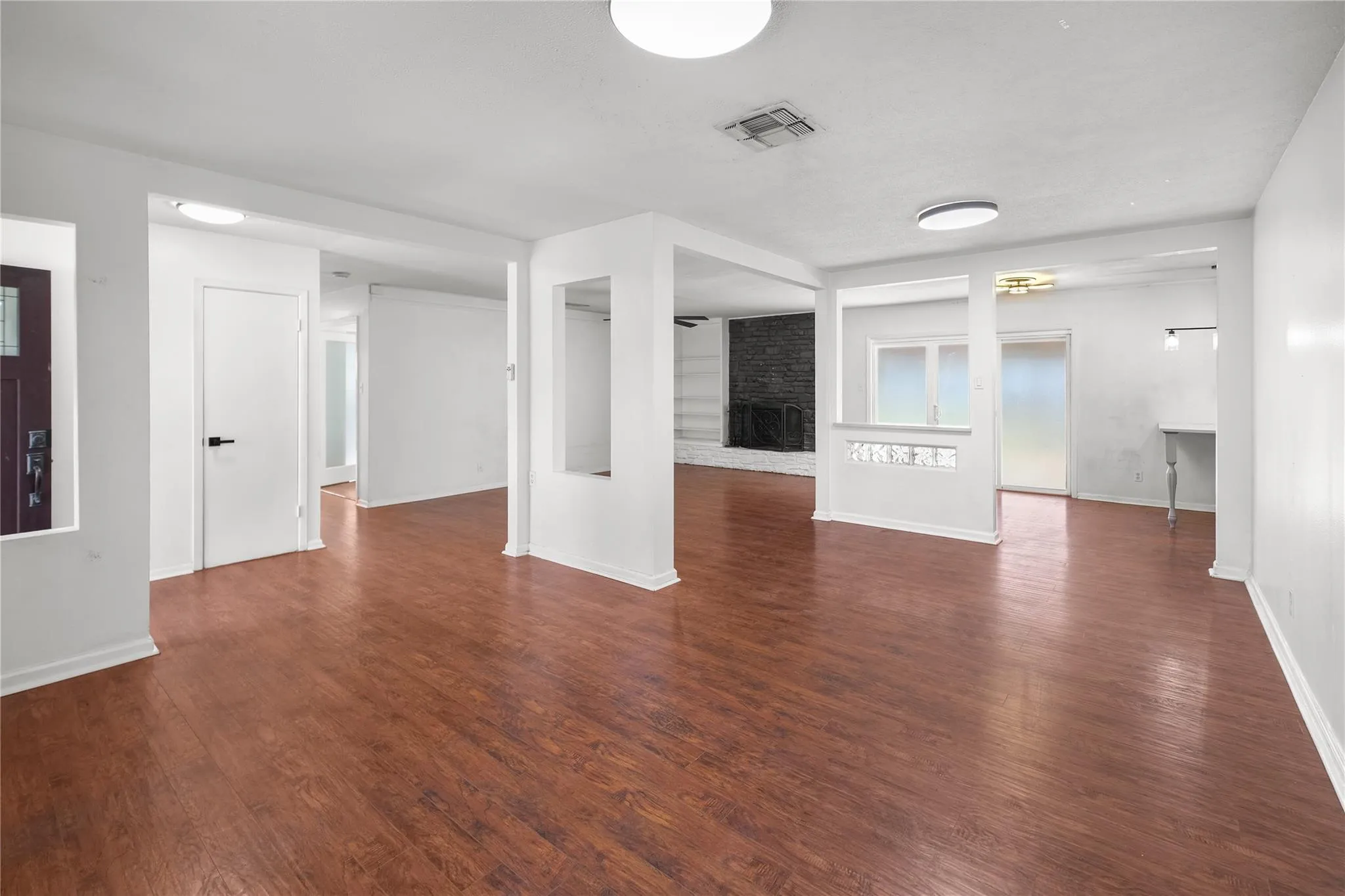 Photo 5 of 1107 REBBECA DR
