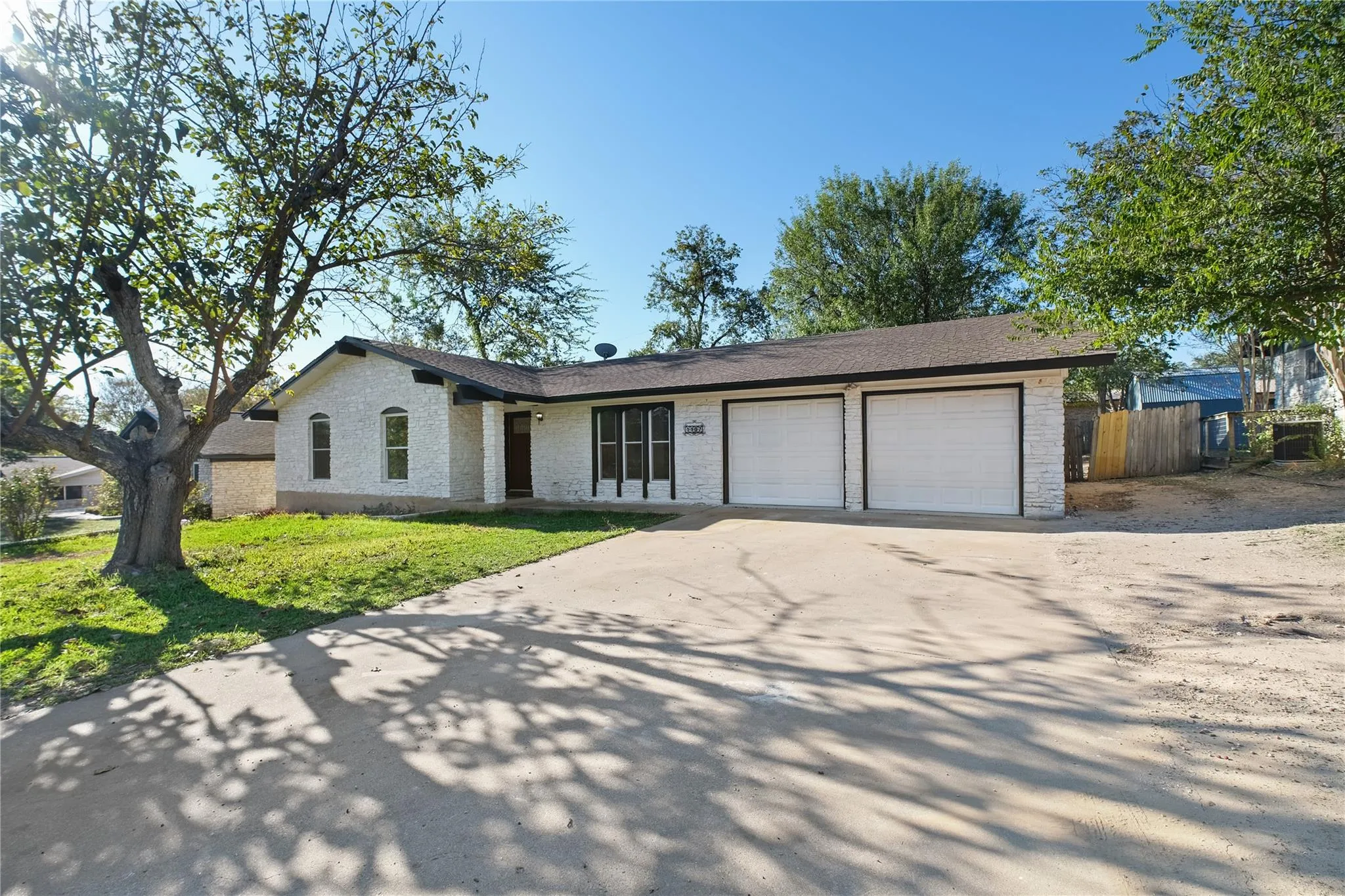 Photo of 1107 REBBECA DR, Austin, TX, 78758