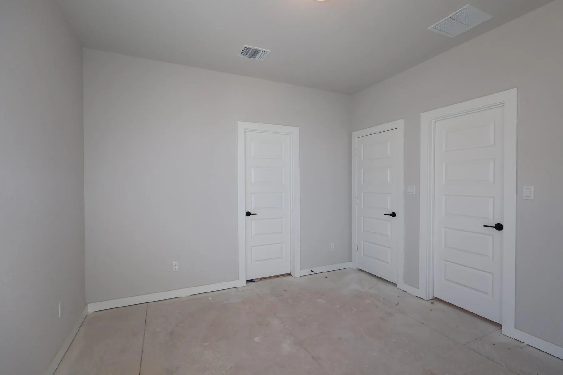 Photo 5 of 550 DARLEY OAK DRIVE NONE