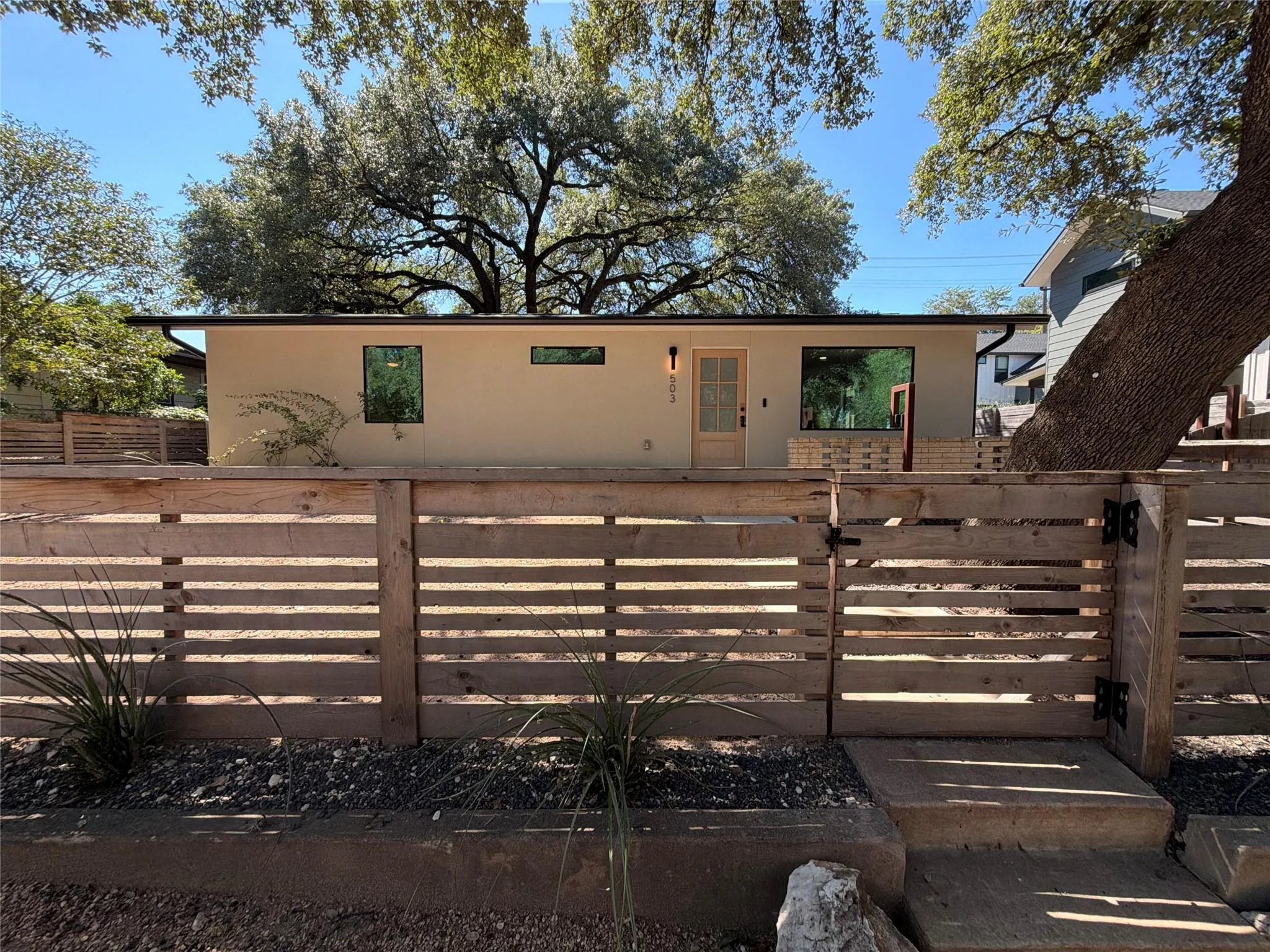 Photo of 503 S PARK DR, Austin, TX, 78704