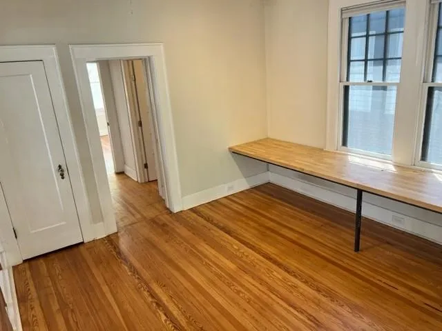 Photo 3 of 803 WEST AVE #2