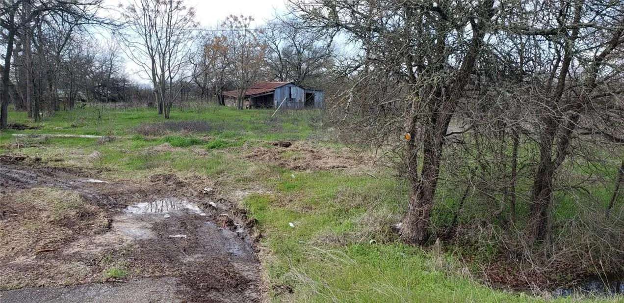 Photo 4 of 18247 BLAKE MANOR RD #C