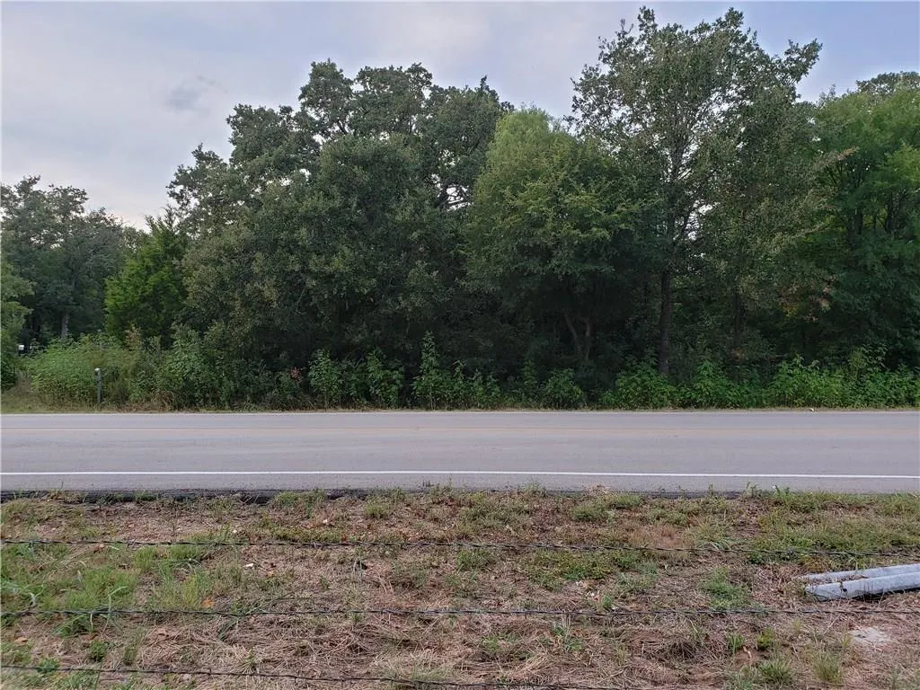 Photo 2 of 18901 HOG EYE RD #E