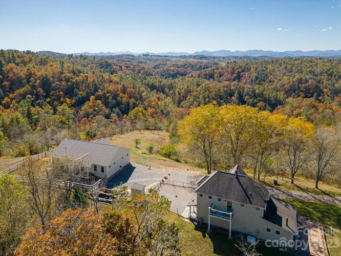 View to both Homes/Buildings
