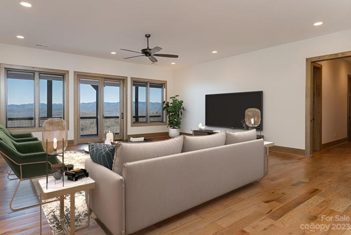 VIRTUAL STAGING