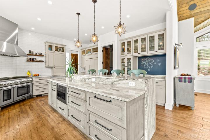 Chef's Kitchen