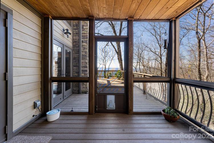 Main Level Screened Porch