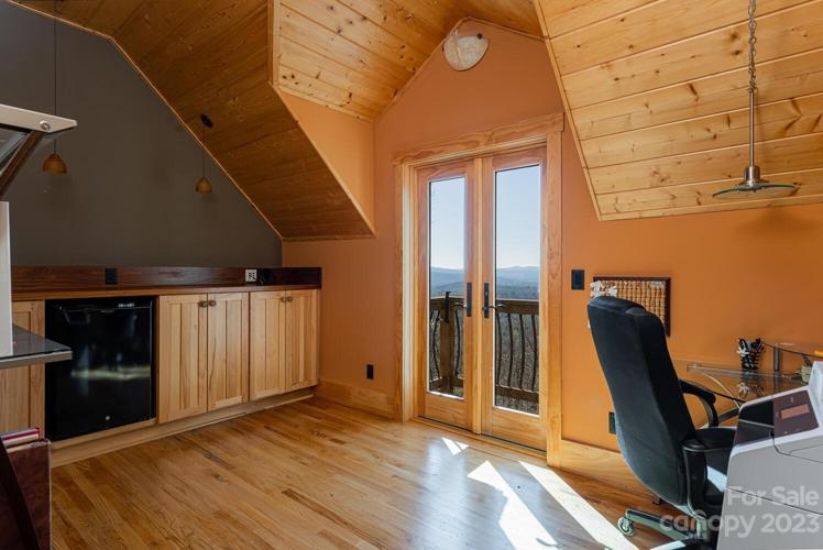 Upper Level Office