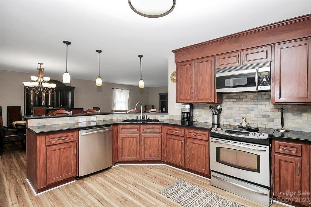Kitchen - Upper level