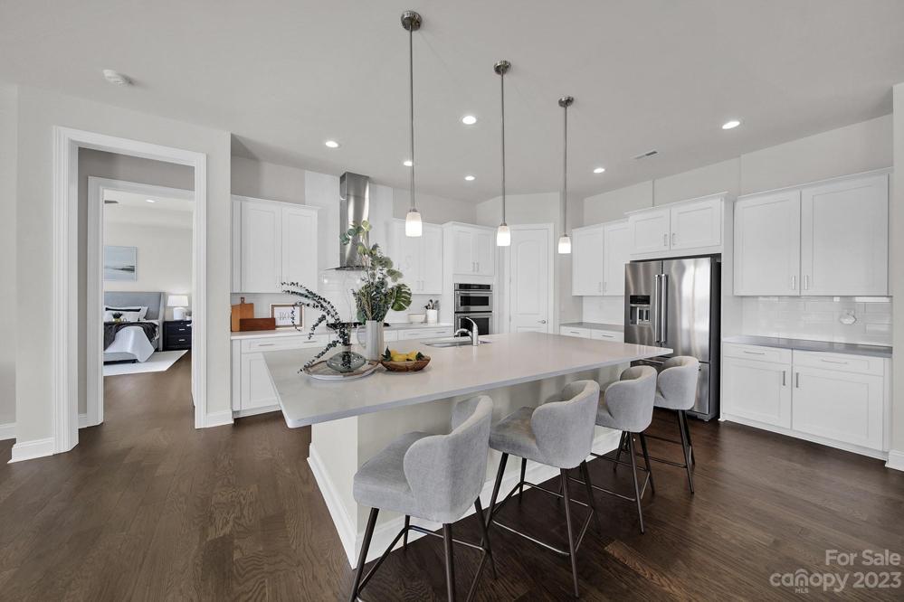 Beautiful kitchen with huge island